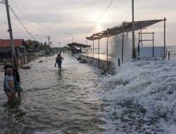 Waspada Siklon Tropis Jenna di Perairan Indonesia Bisa Sebabkan Gelombang Tinggi!