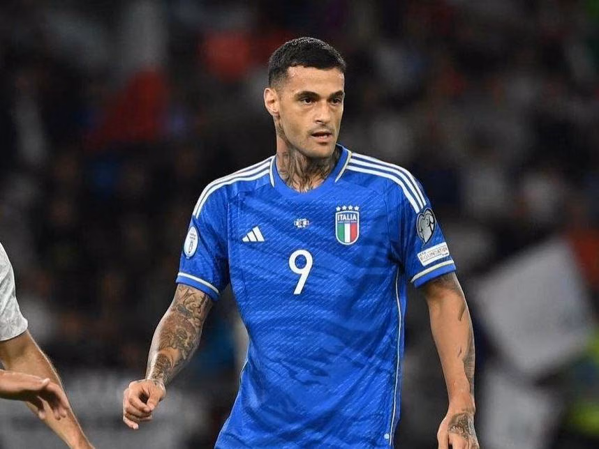 Azzurri Mencari Striker Tajam